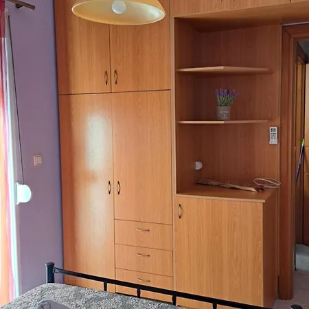Apartmán Danis Néa Péramos